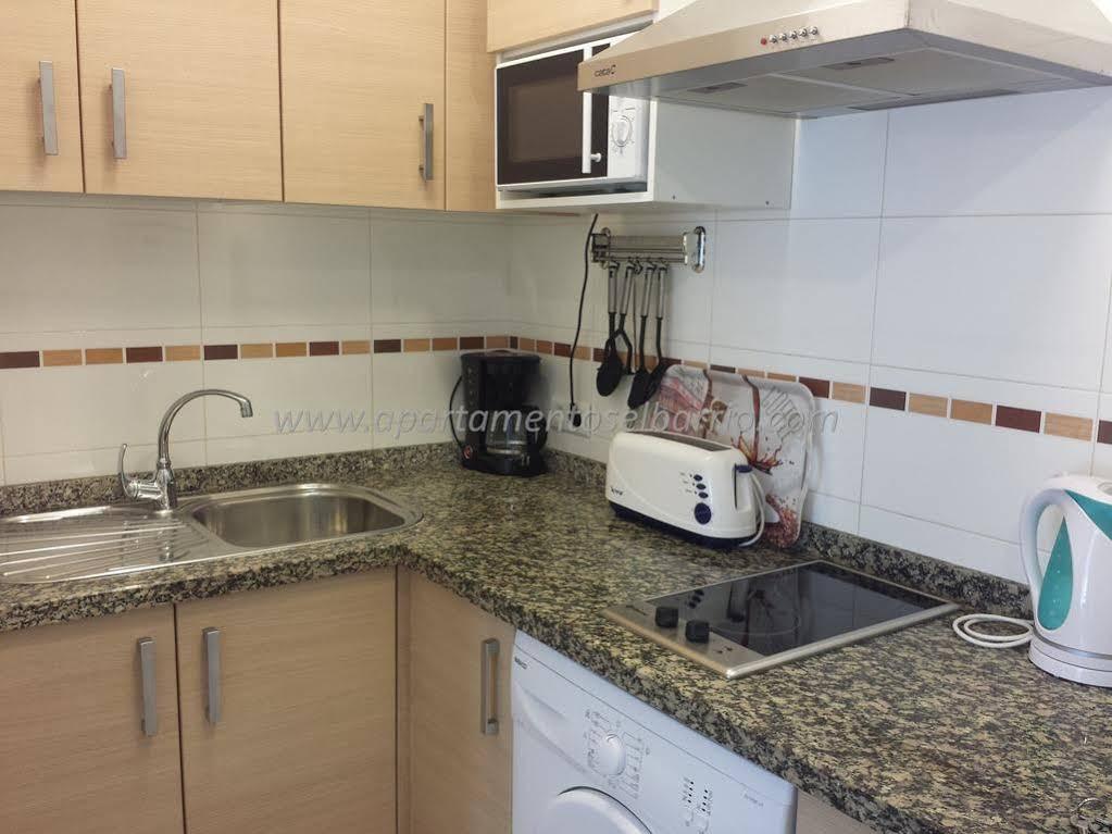 נרחה Apartamentos El Barrio מראה חיצוני תמונה
