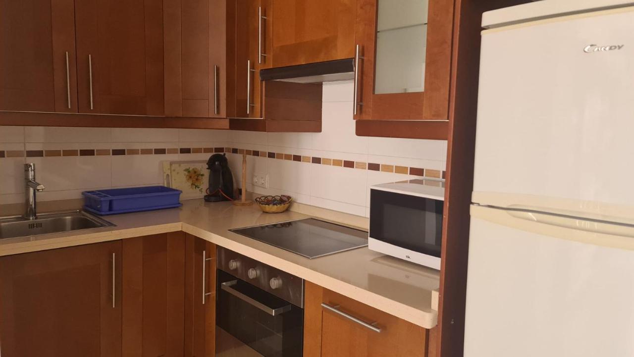 נרחה Apartamentos El Barrio מראה חיצוני תמונה