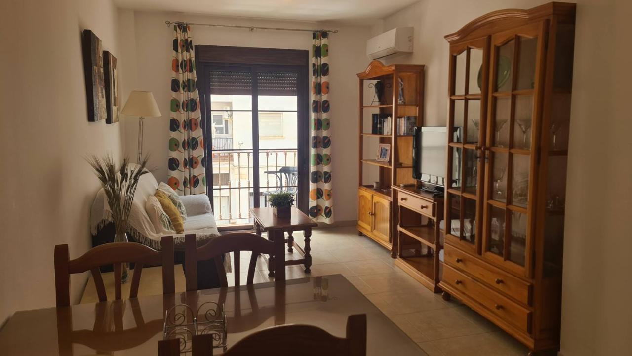 נרחה Apartamentos El Barrio מראה חיצוני תמונה