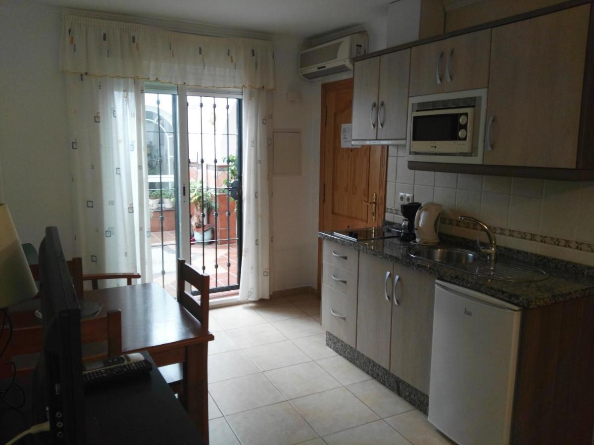 נרחה Apartamentos El Barrio מראה חיצוני תמונה